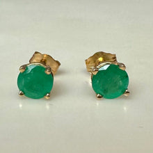 Load image into Gallery viewer, 14K Gold Emerald Stud Earrings (0.8g)
