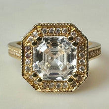 Load image into Gallery viewer, 14K Gold Cubic Zirconia Halo Engagement Ring sz 6 (3.6g)
