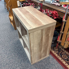 Load image into Gallery viewer, Cube Shelf (31x31x16)
