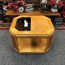Load image into Gallery viewer, Oak End Table w/Glass Top (21x30x25) AS IS
