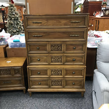 Load image into Gallery viewer, Vintage Highboy Dresser 6 Drawer (56x38x18)
