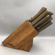 Load image into Gallery viewer, Chicago Cutlery 12 Piece Set with Block (16")
