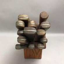 Load image into Gallery viewer, Chicago Cutlery 12 Piece Set with Block (16")
