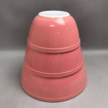 Load image into Gallery viewer, Pyrex Mixing Bowls Flamingo Pink Set Nesting Vintage 402, 403, 404

