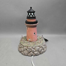 Load image into Gallery viewer, Lefton Historic American Lighthouse Collection Lamp - Gay Head Light, Martha's Vineyard/Aquinnah, MA (~10")
