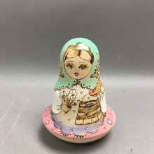 Load image into Gallery viewer, Russian Rolly Polly Wobbling Chime Hand Painted Doll (5")
