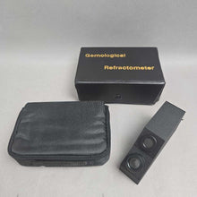 Load image into Gallery viewer, Gemological Gem Refractometer (2x6x3.75)
