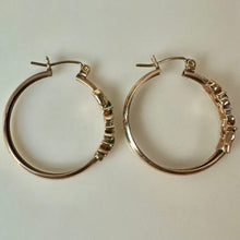 Load image into Gallery viewer, 10K Gold Emerald Diamond 1" Hoop Earrings (3.7g)
