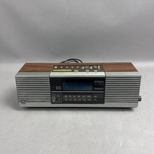 Load image into Gallery viewer, Vintage GE AM/FM Clock Radio AS IS (4x12x4)
