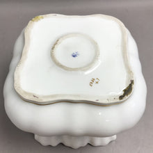 Load image into Gallery viewer, Pink &amp; White Floral Porcelain Vase/Cuspidor (5.5x7.5x7.5)
