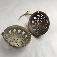 Load image into Gallery viewer, Antique Cast Iron Twine Holder / String Caddy (~5x4.5)

