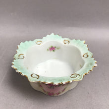 Load image into Gallery viewer, Antique Porcelain Green/Gold/Pink Floral Small Bowl (1.5x4x4)
