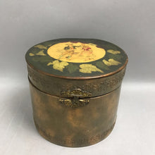 Load image into Gallery viewer, Antique Victorian Round Box (6x7x7)
