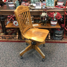 Load image into Gallery viewer, Oak Office Chair (35x19x17)
