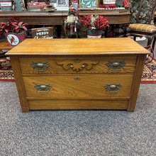 Load image into Gallery viewer, Oak 2 Drawer Dresser (22x41x18)
