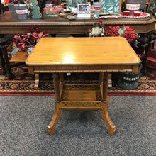 Load image into Gallery viewer, Eastlake Oak Lamptable (29x30x22)
