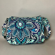 Load image into Gallery viewer, Vera Bradley Blue Island Medallion Quilted Turnlock Saddle Crossbody Purse (9x13x3")
