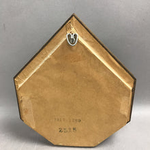 Load image into Gallery viewer, Vintage Italian Florentine Gilt Shadow Box Wall Art (9x8)
