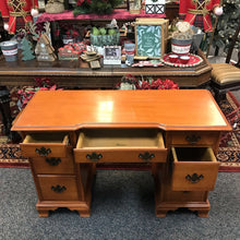 Load image into Gallery viewer, Mengel Oak Desk (31x49x19)
