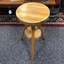 Load image into Gallery viewer, Oak Stool (24x12x12)
