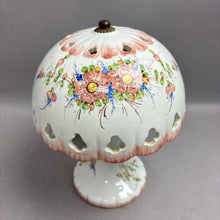 Load image into Gallery viewer, Vintage Antonio Zen AZ Nove Italy Hand Painted Porcelain Bedside Lamp (11")
