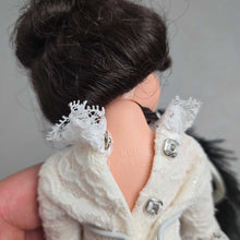 Load image into Gallery viewer, Madame Alexander Miss Eliza Doolittle Cissette Doll (~9")
