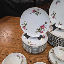 Load image into Gallery viewer, Find China of Japan Moss Rose Dinnerware Set (55pcs)
