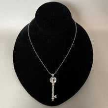 Load image into Gallery viewer, Vintage Sterling CZ Heart Key Pendant on 30" Beaded Chain Necklace (2")
