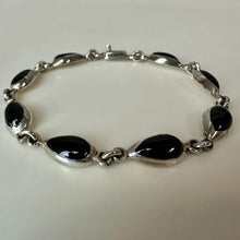 Load image into Gallery viewer, Vintage Sterling Onyx Teadrop Link Bracelet (8")
