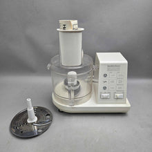 Load image into Gallery viewer, Hamilton Beach #702R 2-Speed Food Processor (8x12x7)

