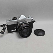 Load image into Gallery viewer, Minolta #SR-7 Film Camera (4x6x4)
