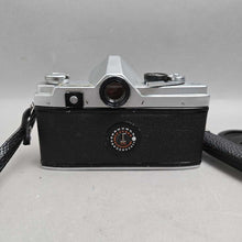 Load image into Gallery viewer, Minolta #SR-7 Film Camera (4x6x4)
