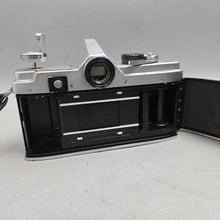 Load image into Gallery viewer, Minolta #SR-7 Film Camera (4x6x4)
