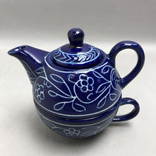 Load image into Gallery viewer, Nesting Teapot &amp; Mug For One Single Serving Blue w/White Etching (5")
