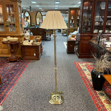 Load image into Gallery viewer, Floor Lamp (59" Tall)
