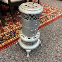 Load image into Gallery viewer, Perfection Smokeless Oil Heater (24")
