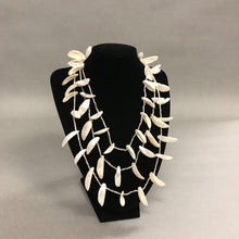 Load image into Gallery viewer, Pearly Shell Triple Strand Necklace
