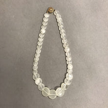 Load image into Gallery viewer, Graduated Quartz Disc Bead Necklace w/ 14/20 Gold Filled Clasp
