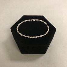 Load image into Gallery viewer, Sterling Twist Chain Bracelet
