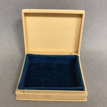 Load image into Gallery viewer, Vintage celluloid Jewelry Box (2.5x3.5)
