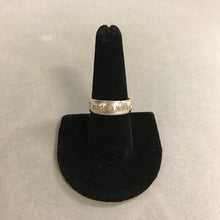 Load image into Gallery viewer, Sterling &#39;Made a Wish&#39; Stamped Ring sz 9
