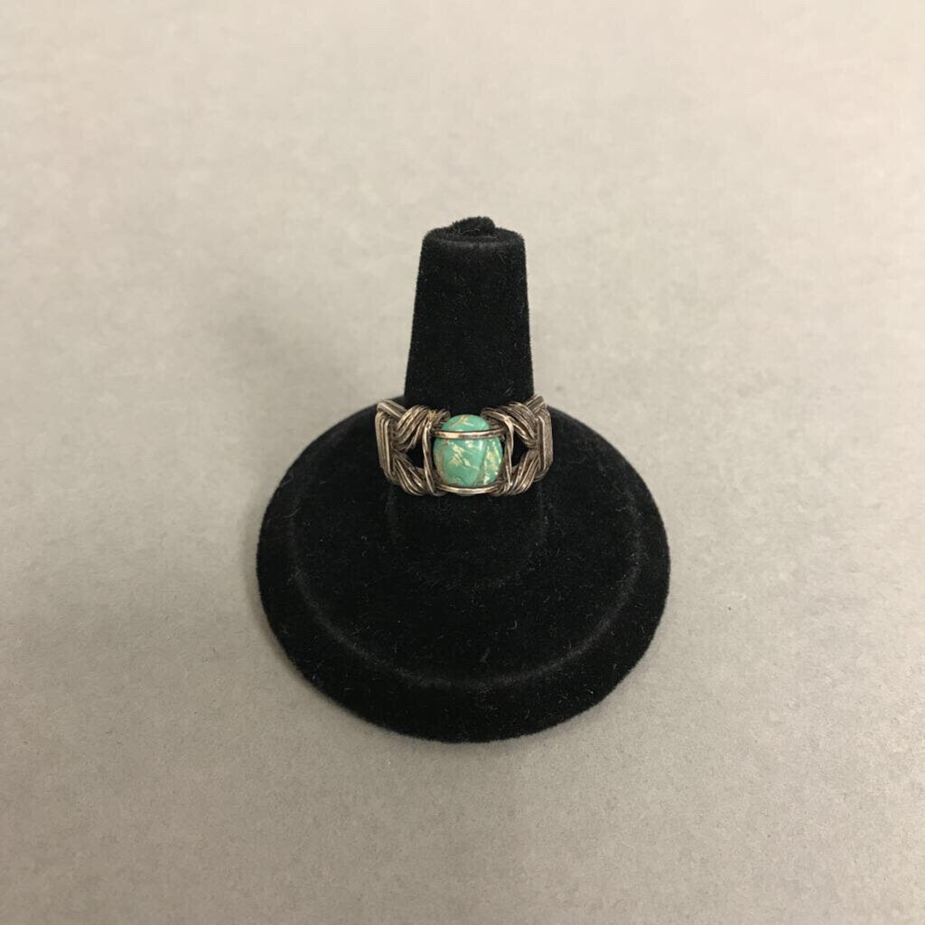 Sterling Wire & Turquoise Ring sz 6