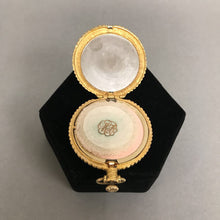 Load image into Gallery viewer, Vintage Max Factor Cameo Powder Compact Pendant
