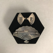 Load image into Gallery viewer, Vintage Siamese Sterling Fan Pin &amp; Screw Earrings Set
