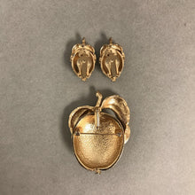Load image into Gallery viewer, VIntage Goldtone Apple Pin &amp; Clip Earrings Set
