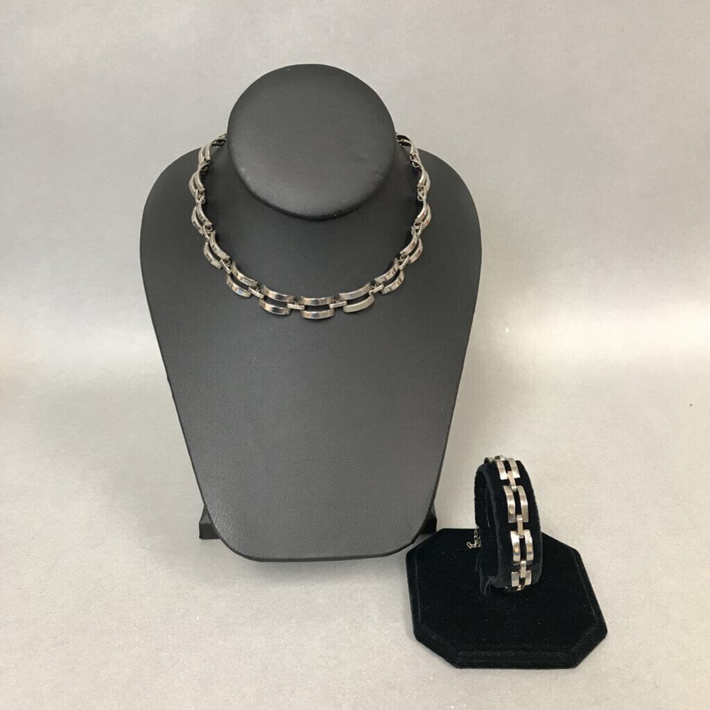 Silvertone Rectangle Link Necklace & Bracelet Set
