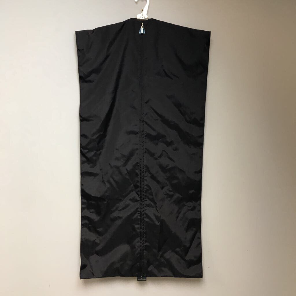 Louis Vuitton Brown Nylon Foldable Garment Bag on Gold LV Hanger – Main  Street Estate Sales