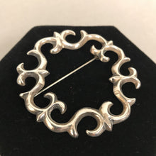 Load image into Gallery viewer, Sterling Oval Flourish Pin
