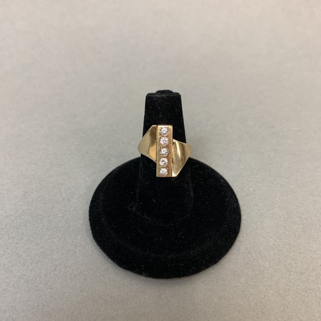 10K Gold CZ Ring sz 3.5 (5.2g)