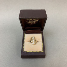 Load image into Gallery viewer, 10K Gold CZ Ring sz 3.5 (5.2g)
